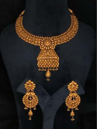 22K Gold Necklace Set – Luxurious Elegance with Timeless Design